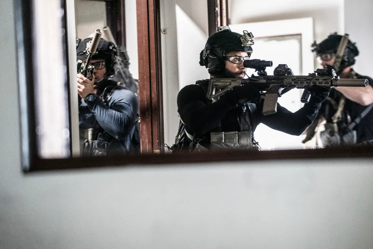 What it takes to convincingly play a Navy SEAL on television