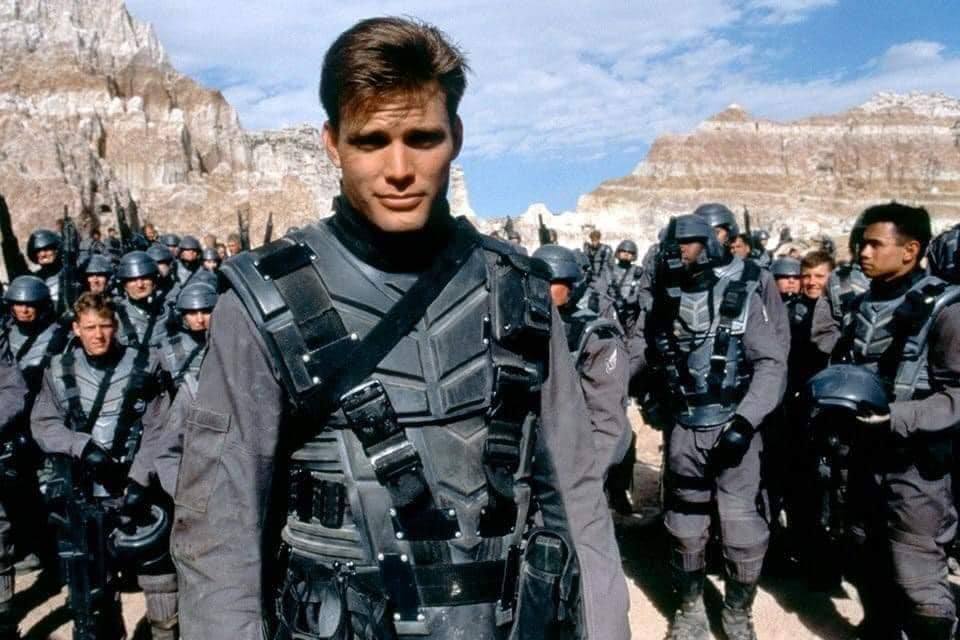 Starship Troopers (1997)