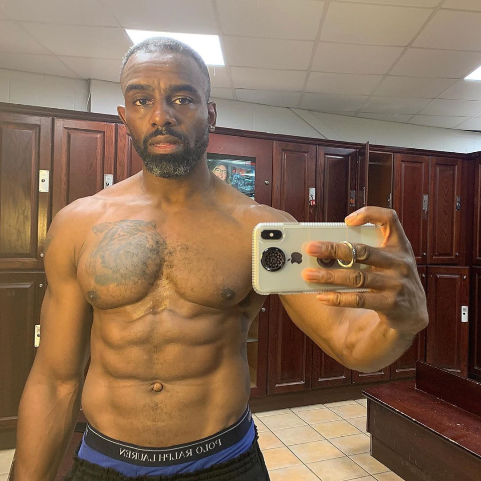 IN SHAPE Casualty’s Charles Venn stuns fans with incredibly ripped physique in topless gym video