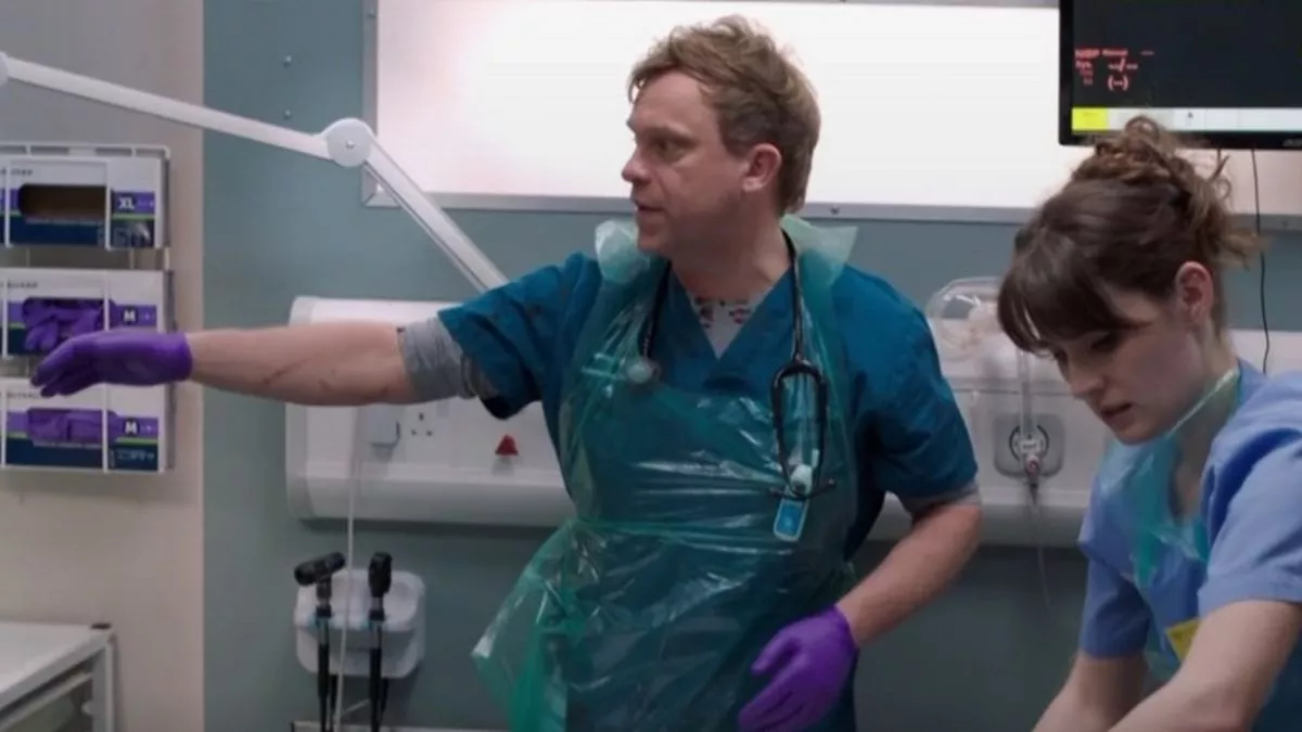 Casualty fans fear the worst as two new characters pose major threat